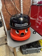 Henry Hoover NRV240 Commercial