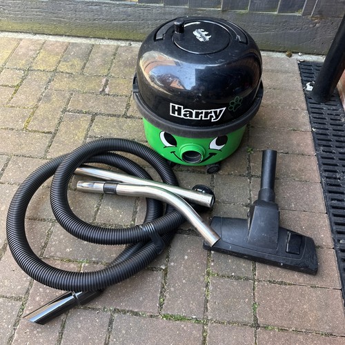Harry henry pet - harry, cleaner
