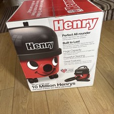 Henry Red Vacuum Cleaner -