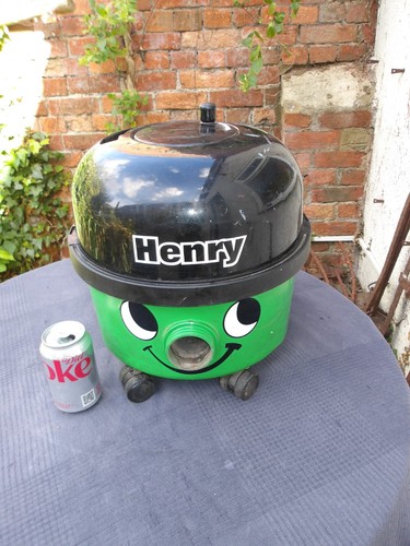 Numatic henry hoover hvr200 - henry,