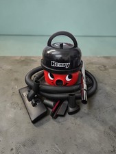 Henry Vacuum Cleaner 620w